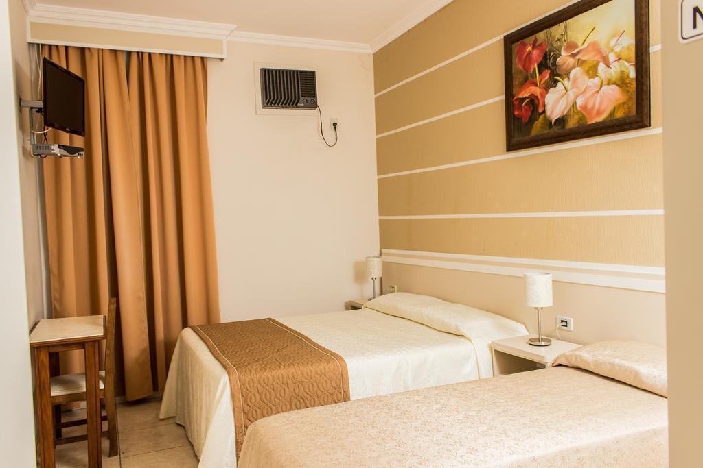 Cataratas 3*
